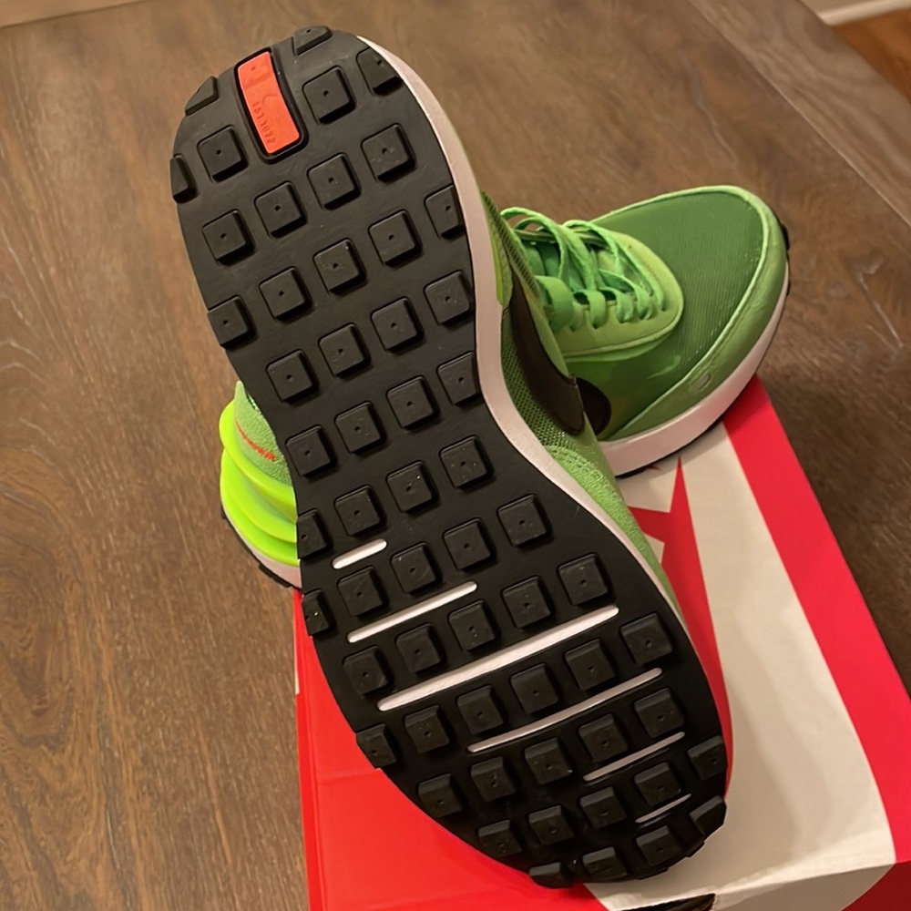 Nike Waffle One(GS) - Picture 5 of 12